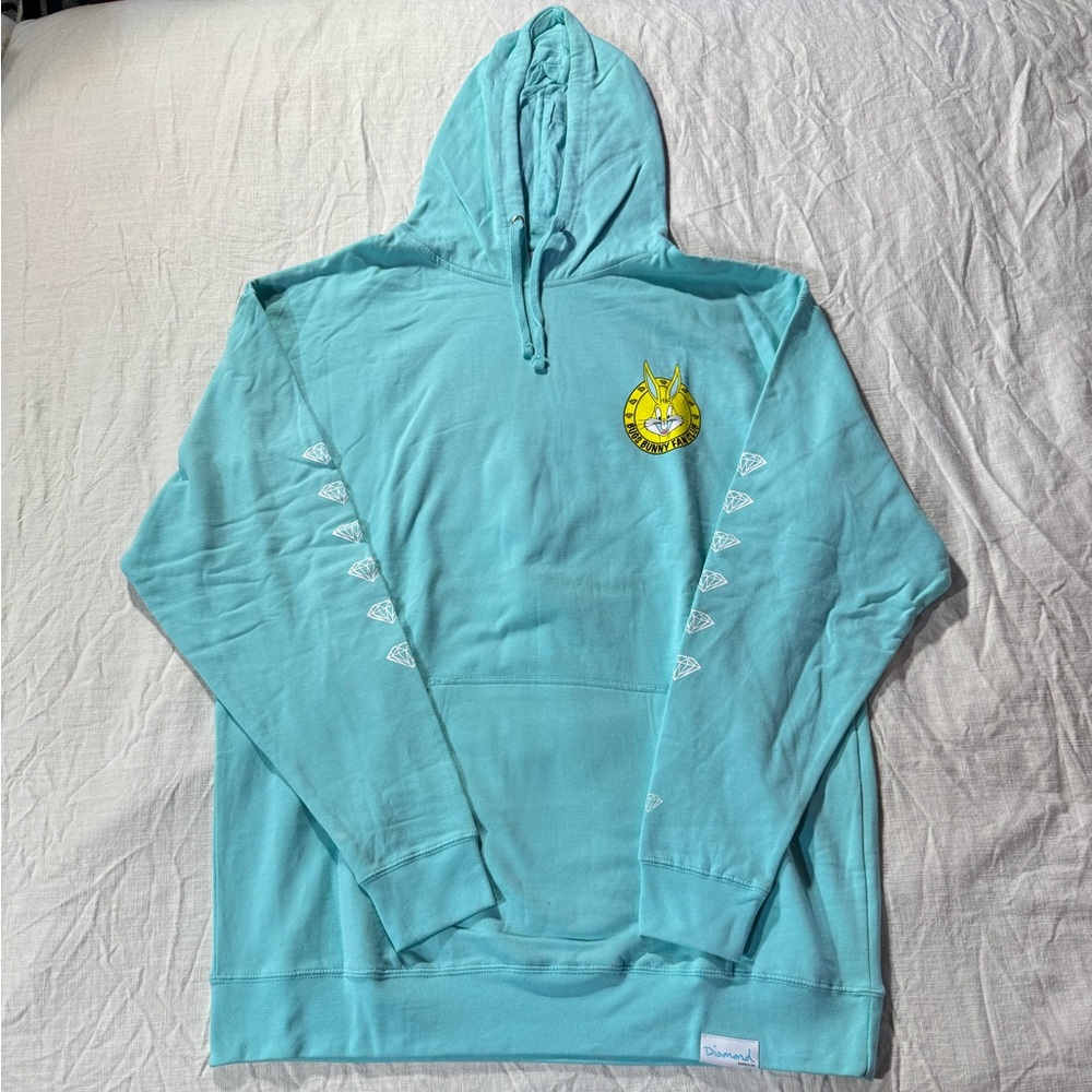 Diamond Supply Looney Tunes Hoodie
Teal w/ Yellow Print
Size XXL
New with tags